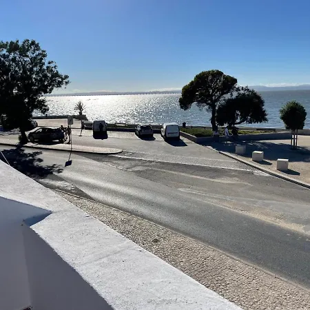 ゲストハウス Quinta Da Fontes 4*